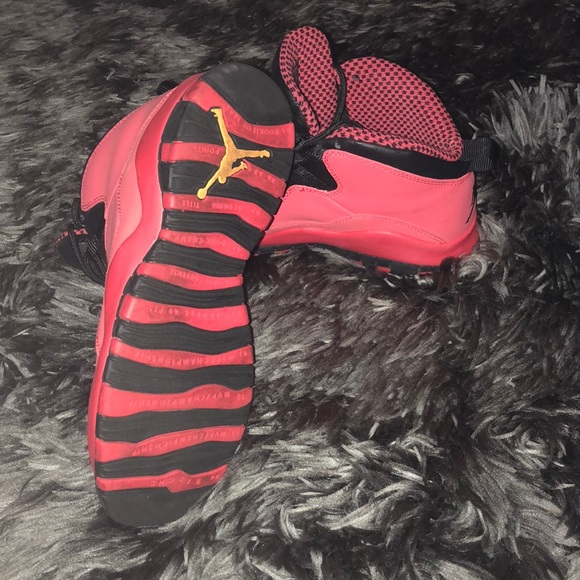 Jordan - Picture 3 of 3